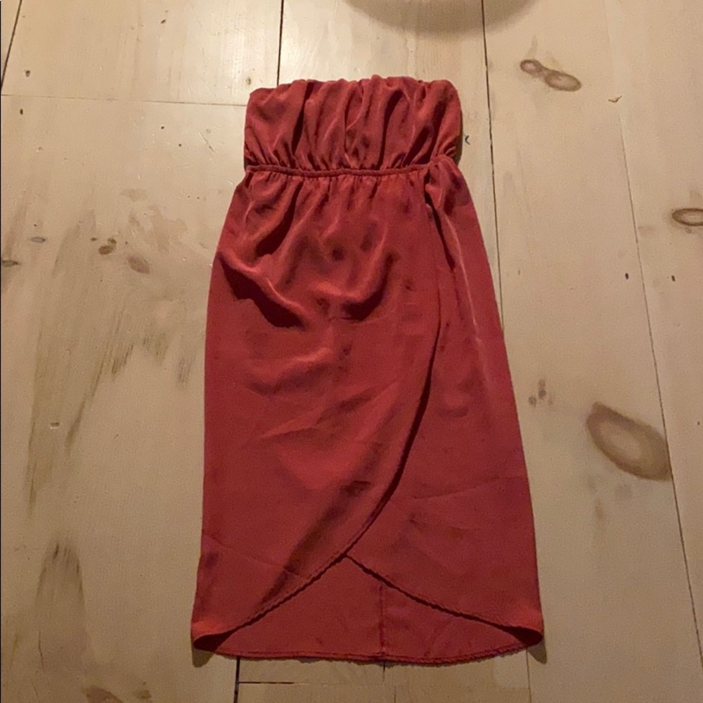 COPY - Strapless dress kinda disco ish